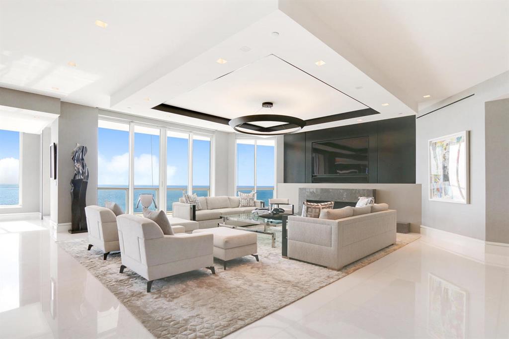 2700 NORTH OCEAN CONDO - Residential