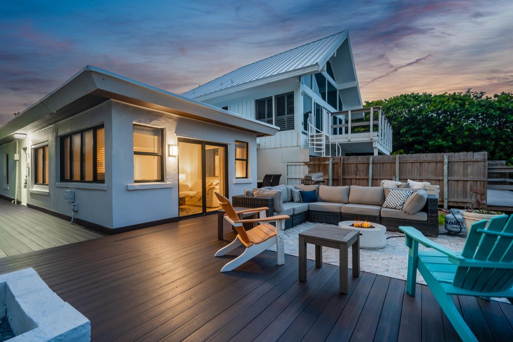 Photo of 2330 N Ocean Boulevard, Boca Raton, FL 33431 (MLS # B26019116)