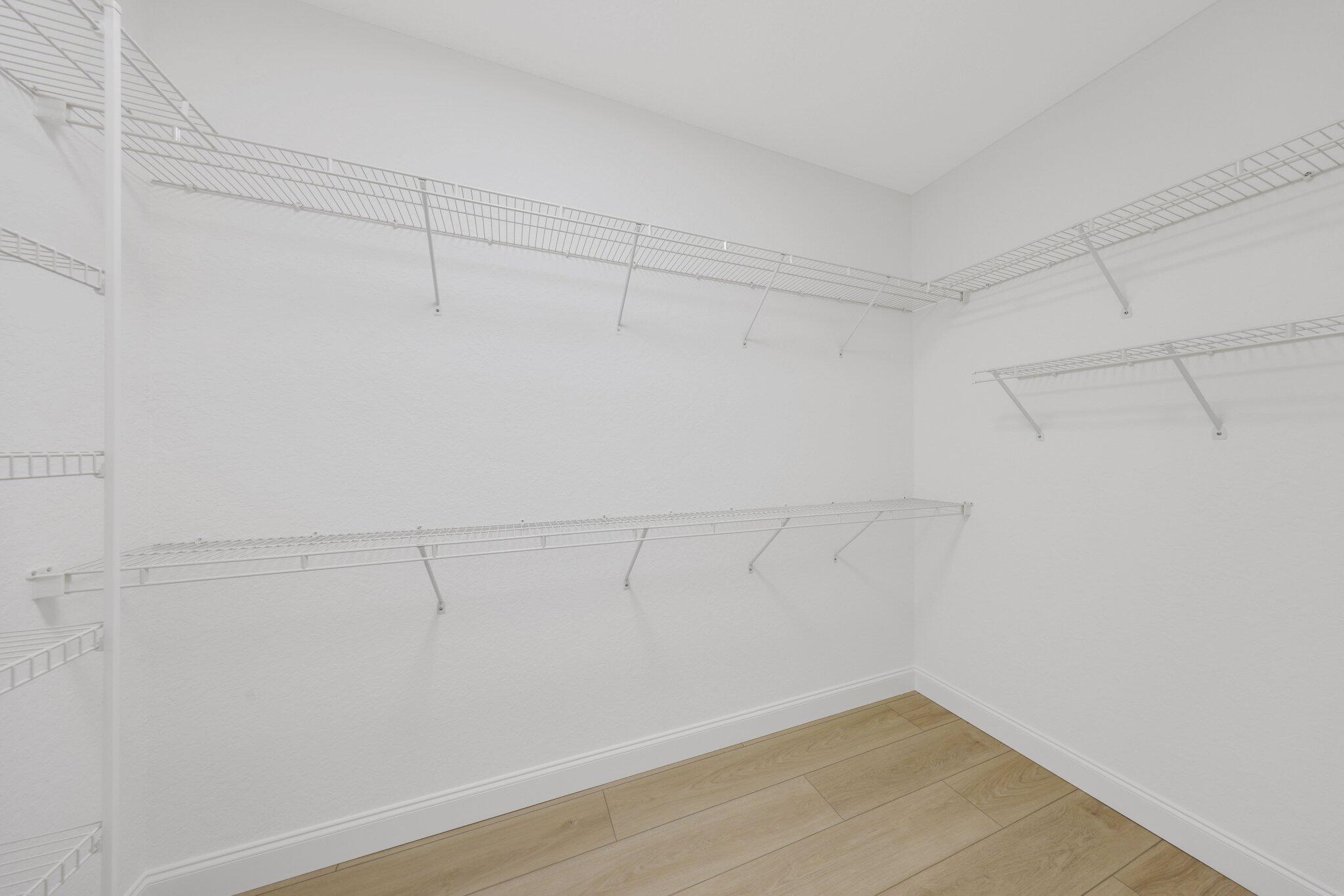 MELEAR - Residential