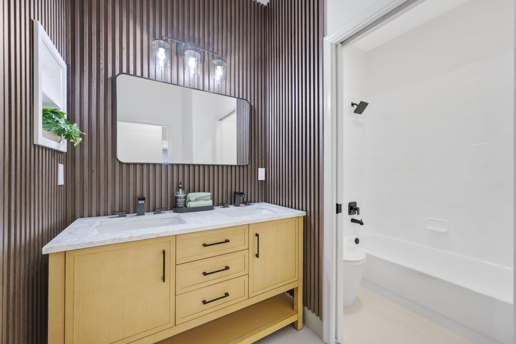 MELEAR - Residential