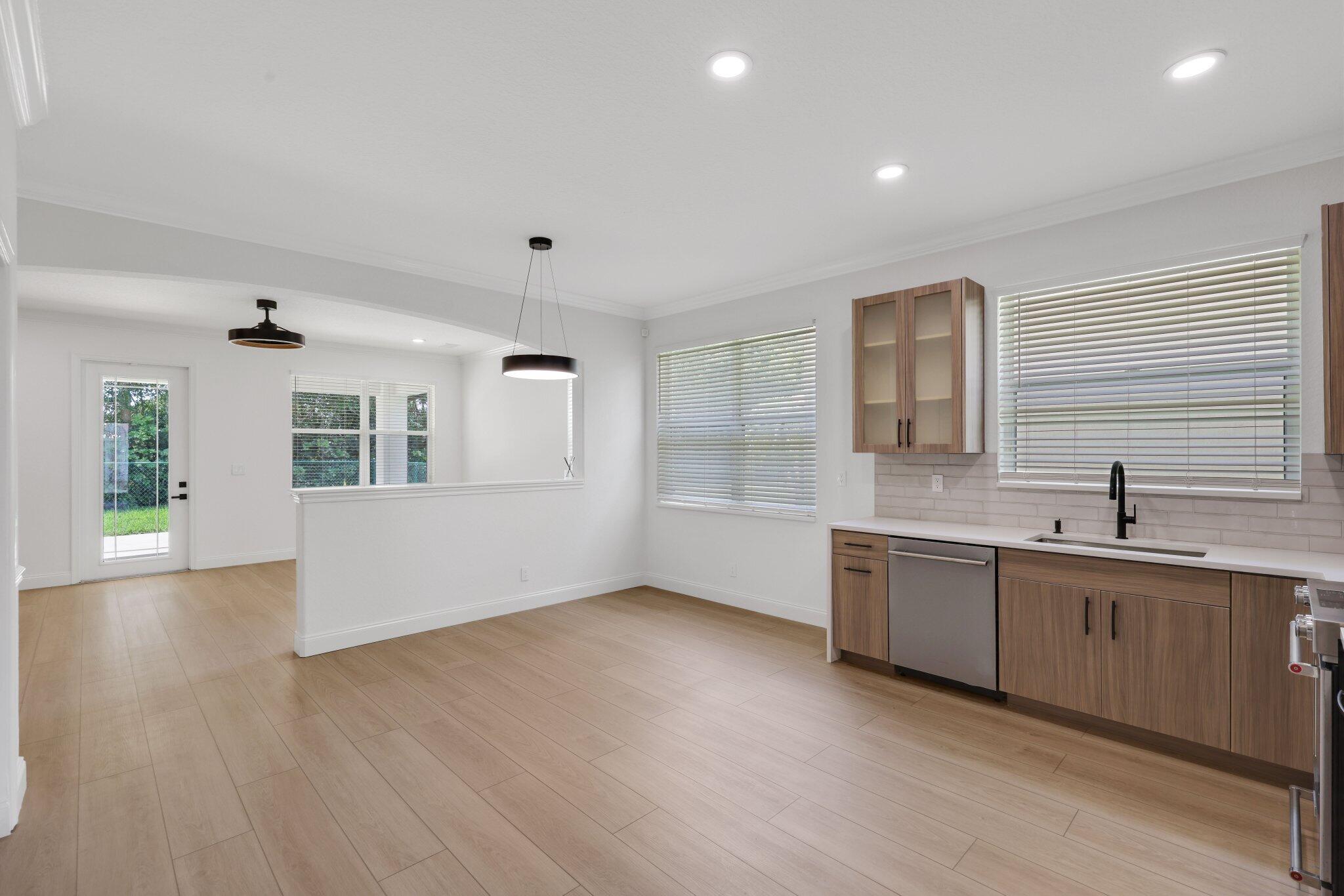 MELEAR - Residential