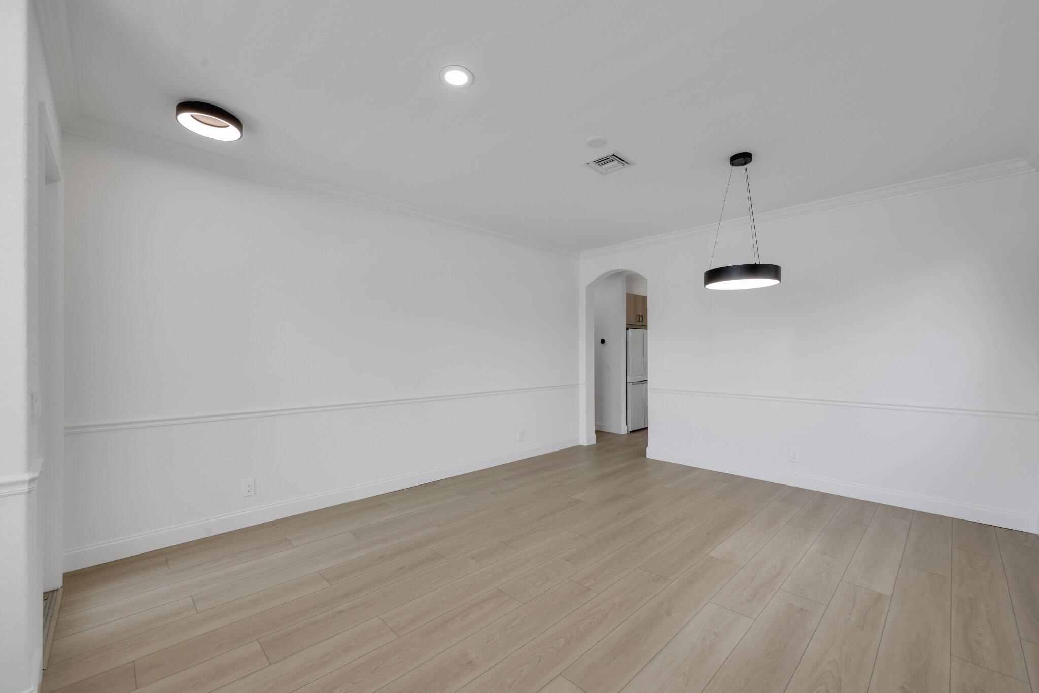 MELEAR - Residential