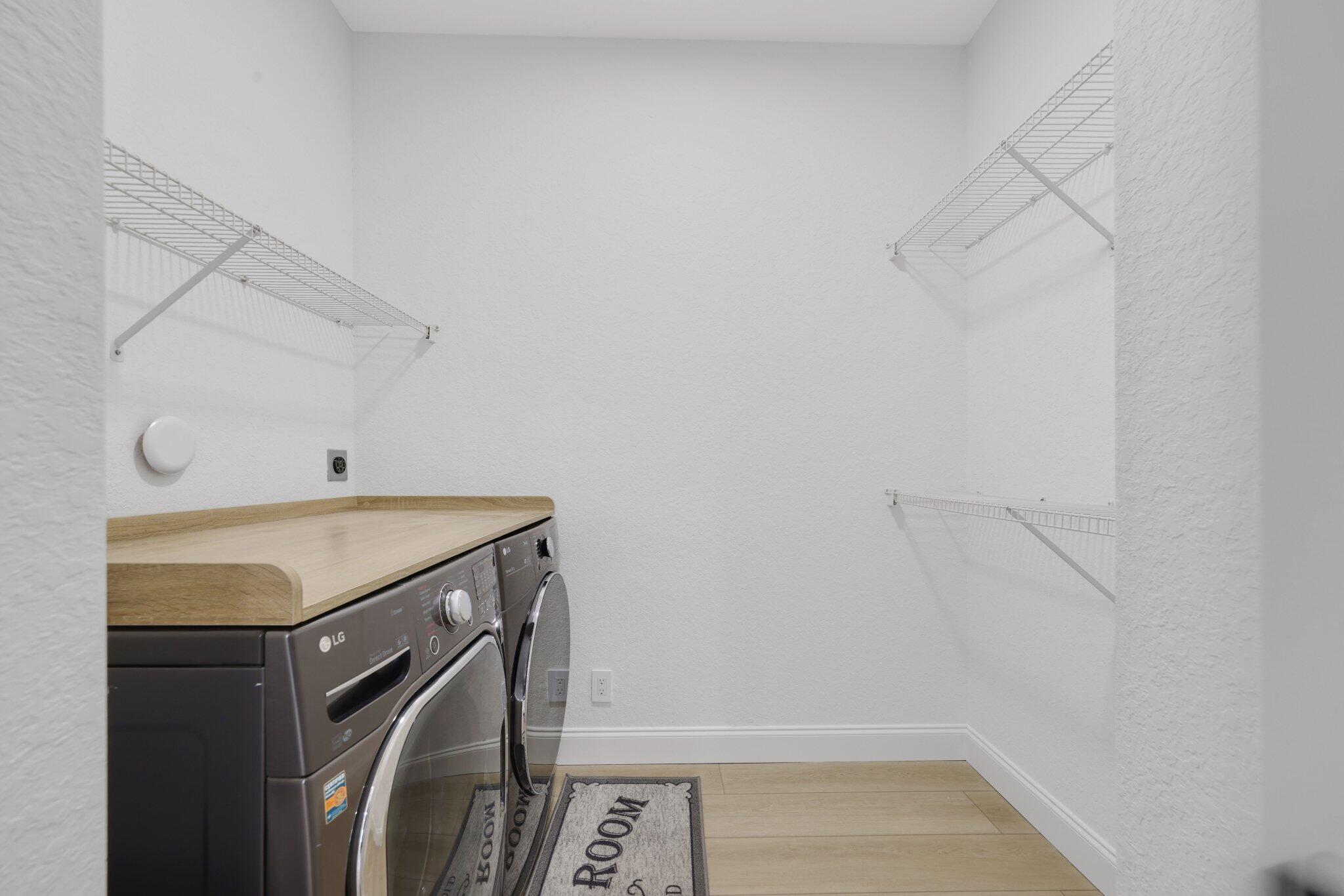 MELEAR - Residential