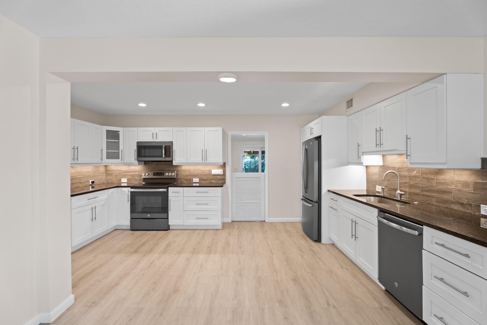 GREYNOLDS HIGHLANDS - Residential Lease