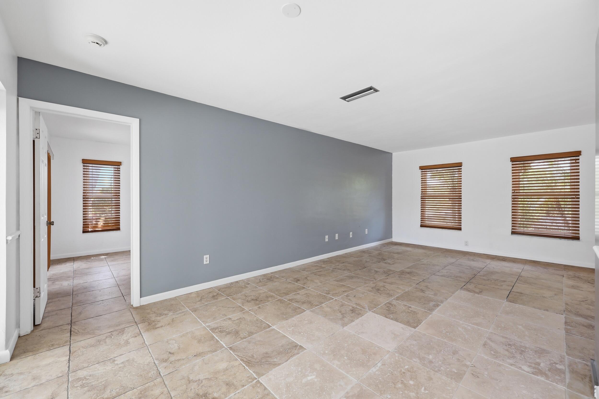 PALM BEACH GARDENS 6 - Residential