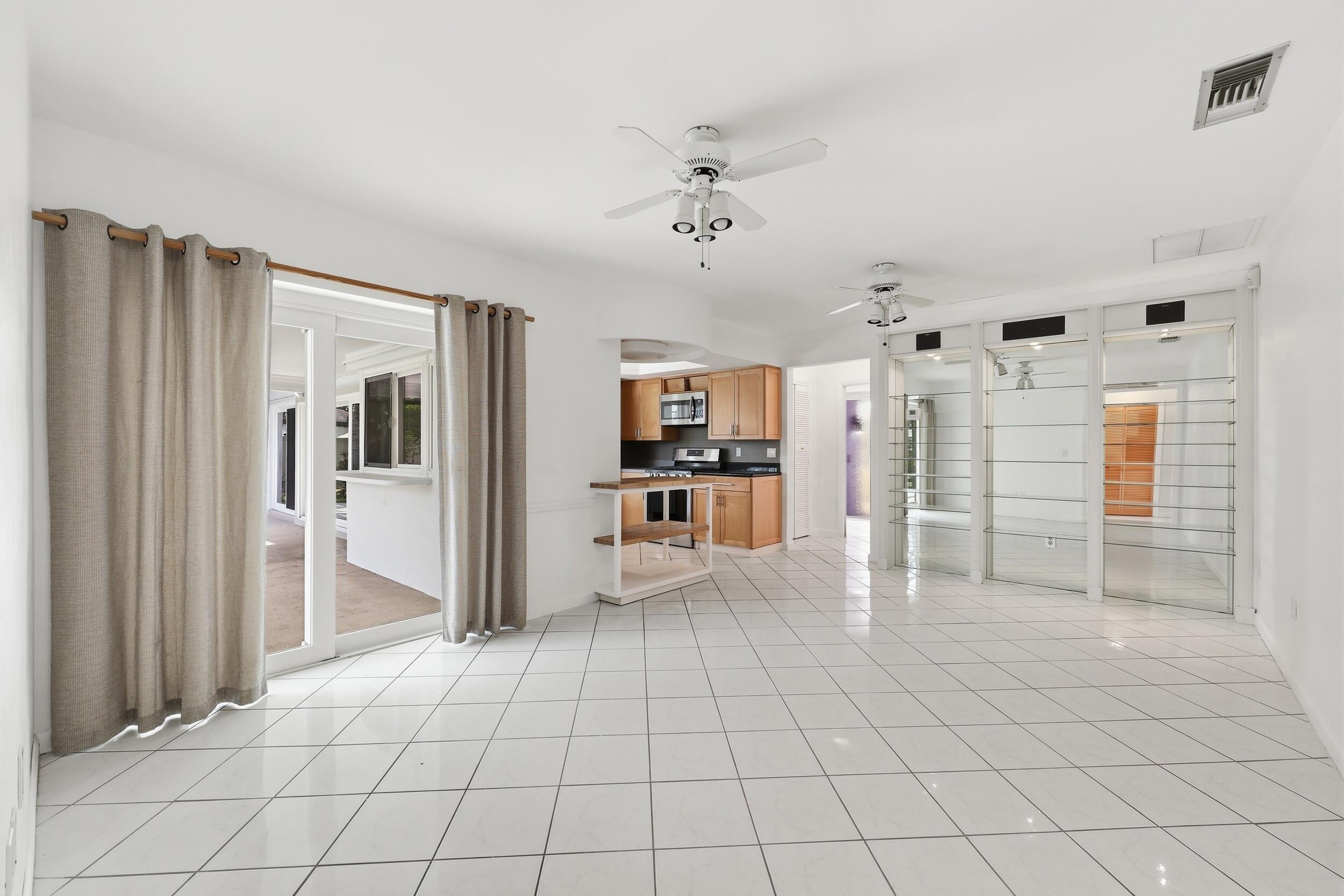 PALM BEACH GARDENS 6 - Residential