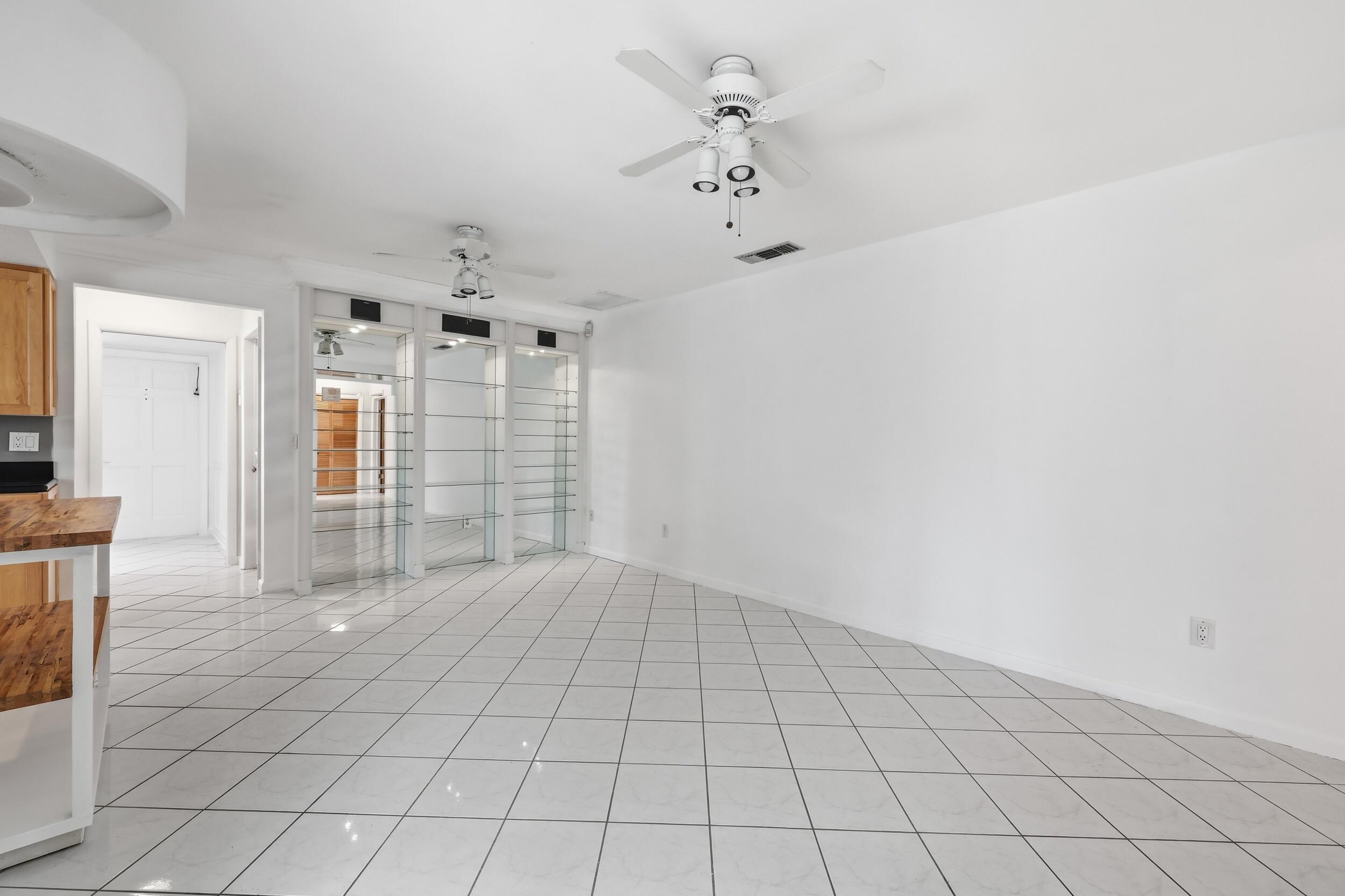 PALM BEACH GARDENS 6 - Residential