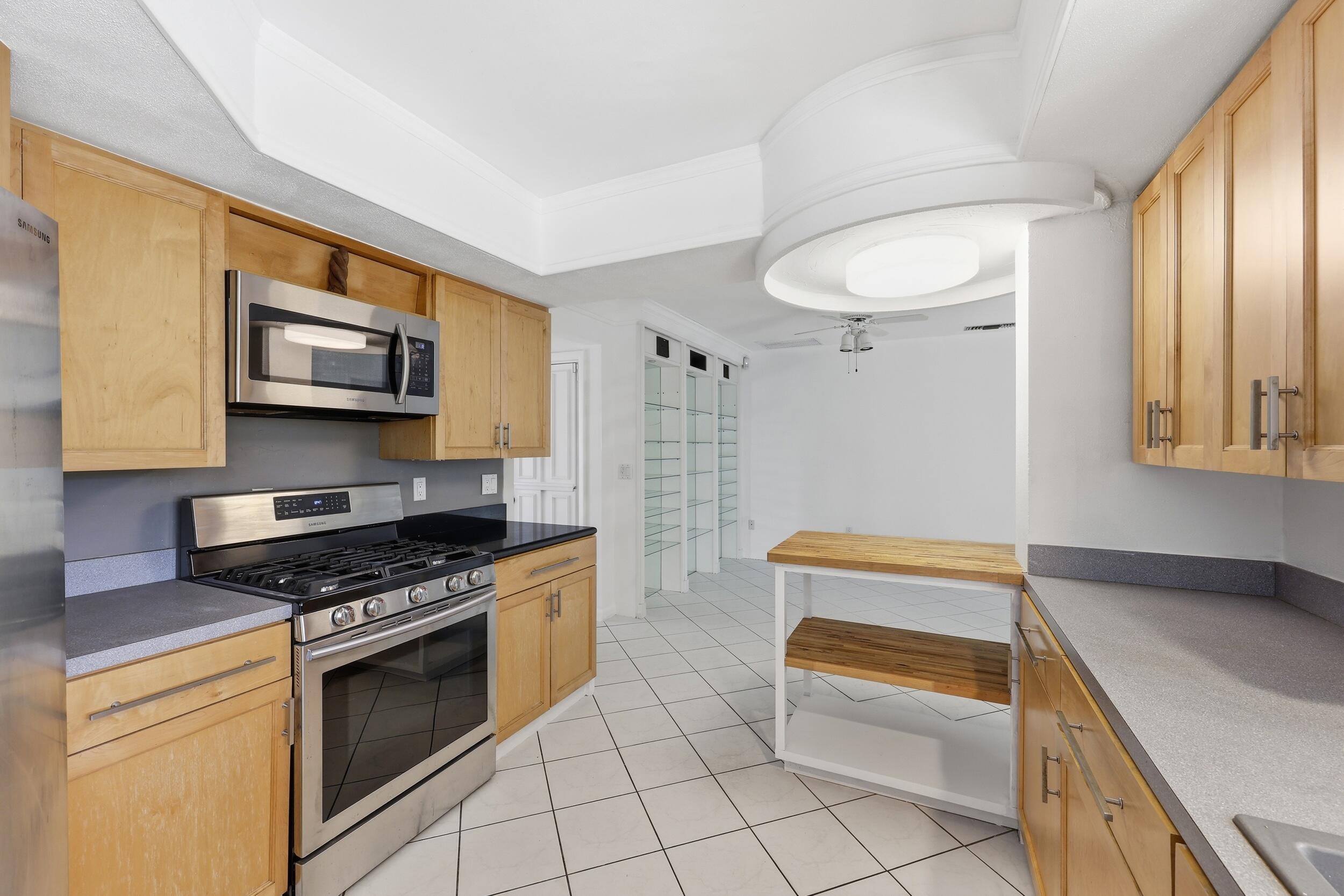 PALM BEACH GARDENS 6 - Residential