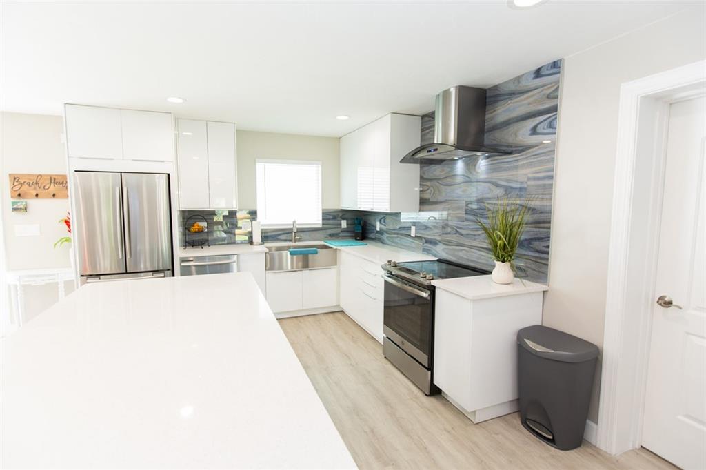 Coral Key Villas - Residential