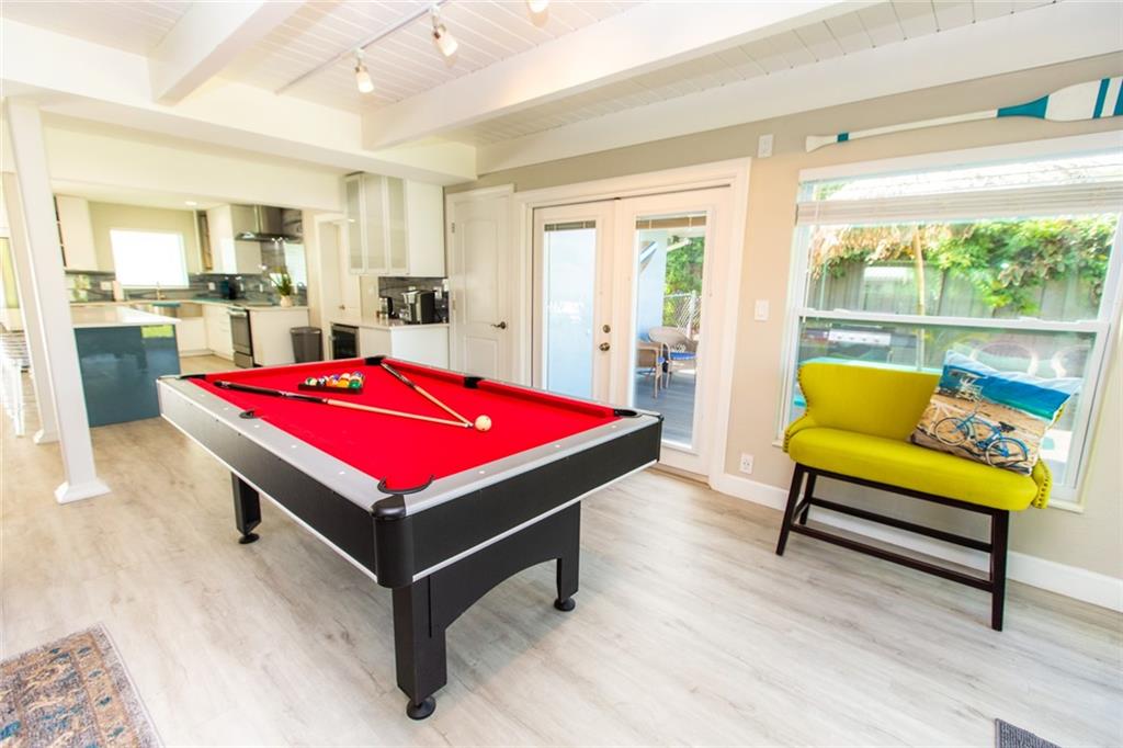 Coral Key Villas - Residential