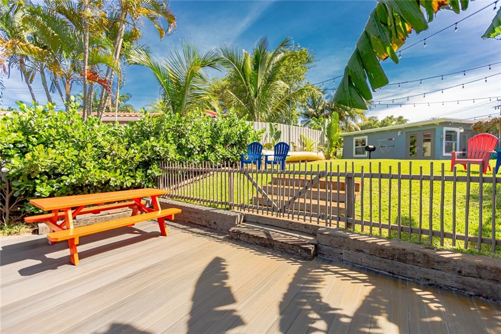 Coral Key Villas - Residential