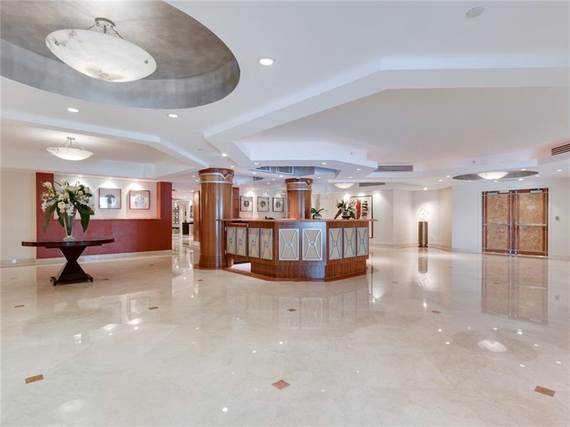 LE CLUB INTERNATIONAL - Residential