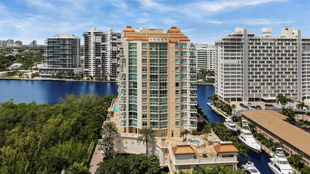 LE CLUB INTERNATIONAL - Residential