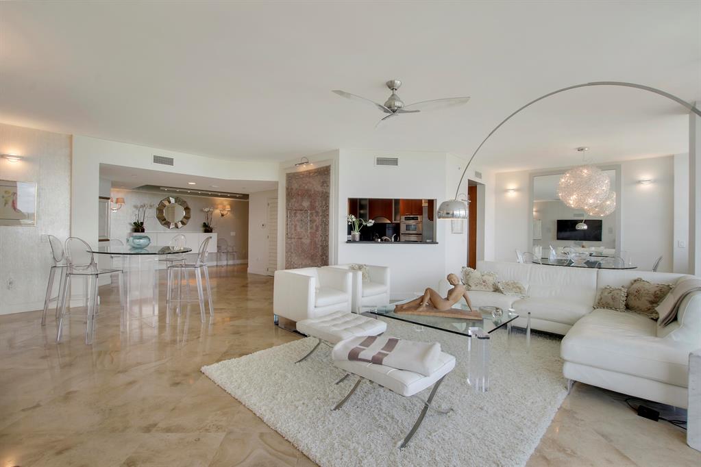 LE CLUB INTERNATIONAL - Residential