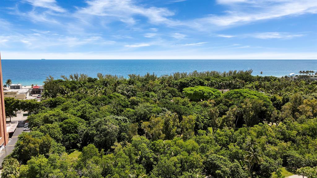 LE CLUB INTERNATIONAL - Residential