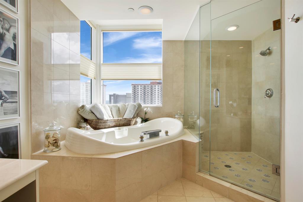 LE CLUB INTERNATIONAL - Residential