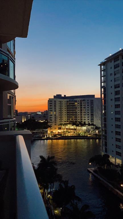 LE CLUB INTERNATIONAL - Residential