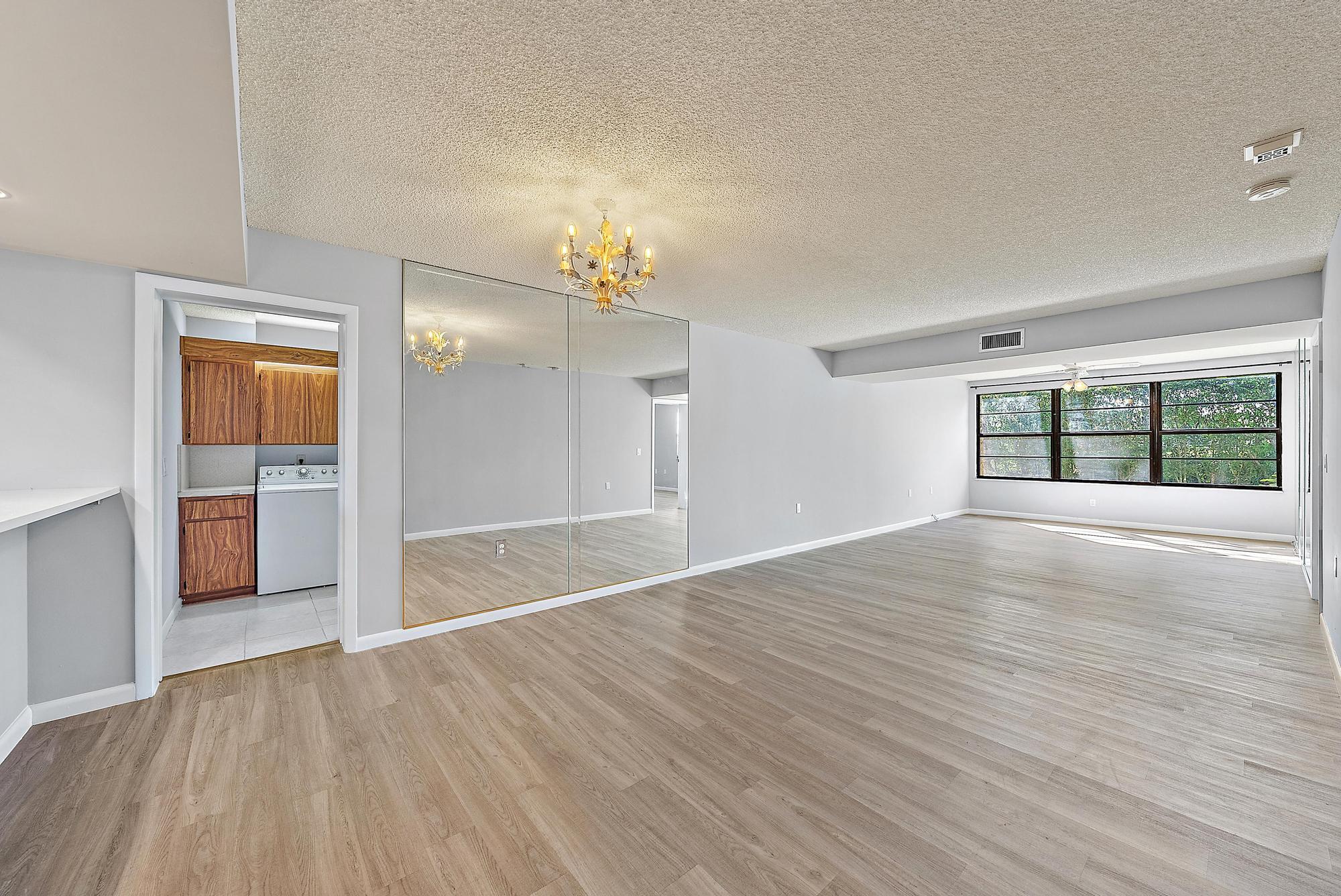 WHITEHALL VILLAGE - Residential