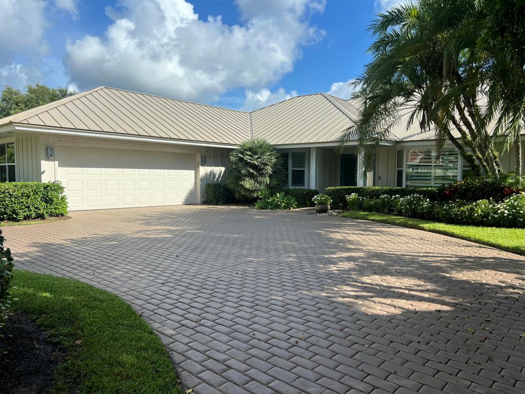 Photo of 5301 SE Burning Tree Circle, Stuart, FL 34997 (MLS # R11101211)
