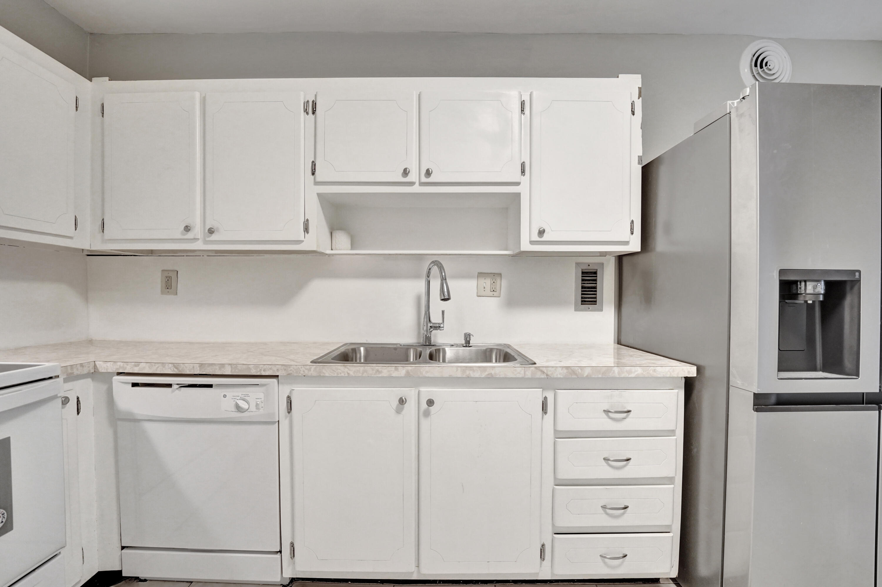 GALT TOWERS CONDO - Residential