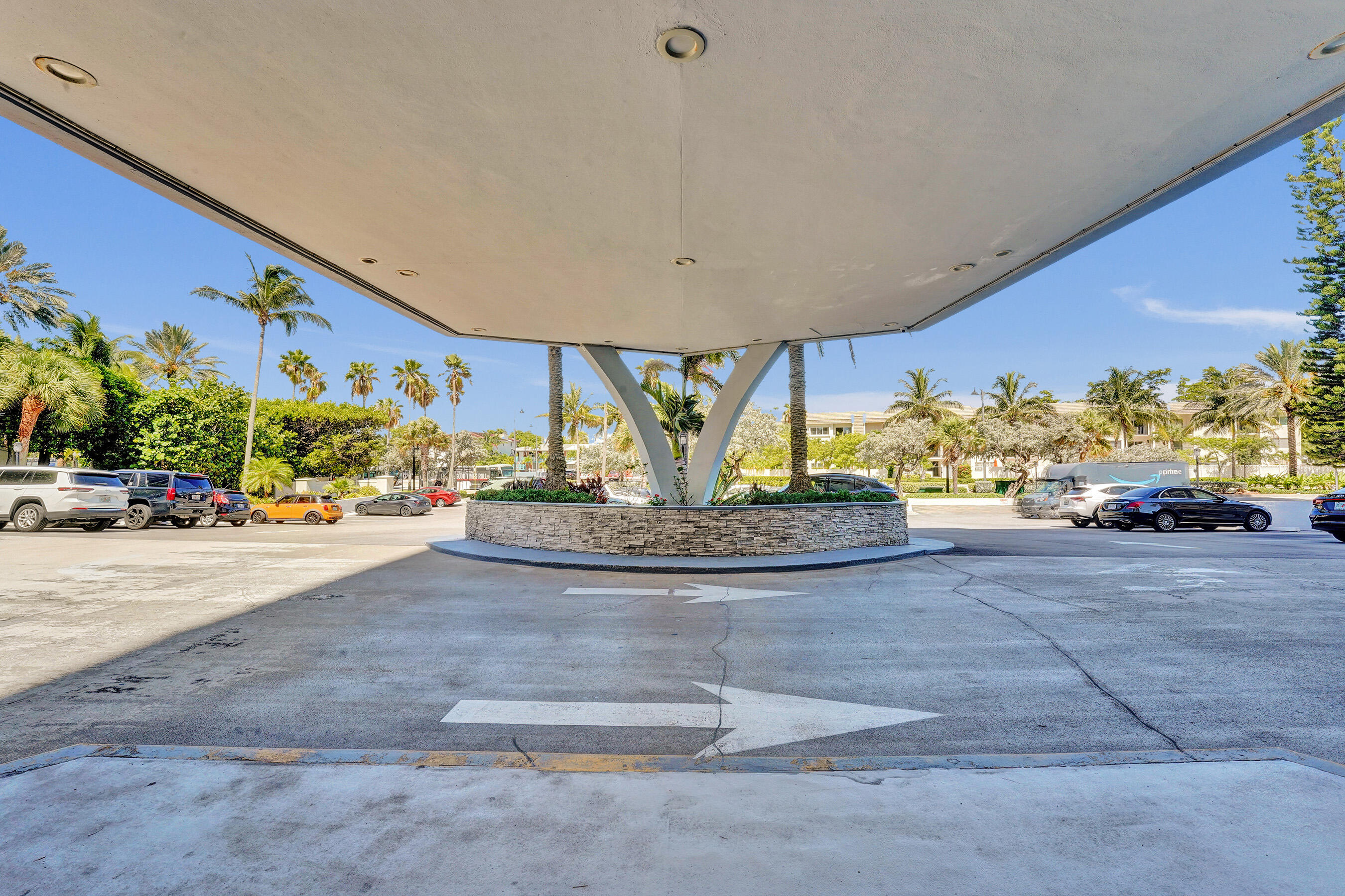 GALT TOWERS CONDO - Residential