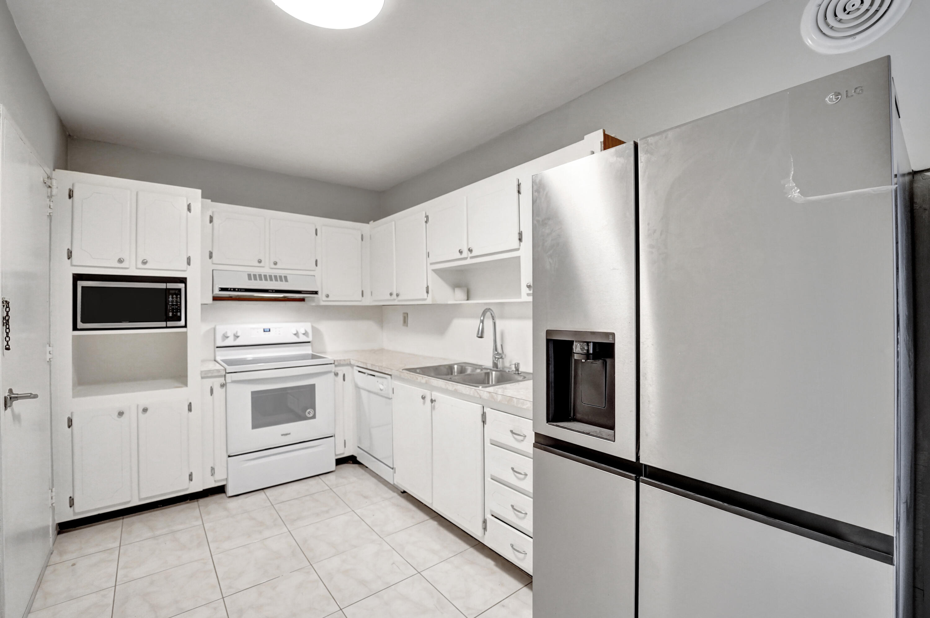 GALT TOWERS CONDO - Residential