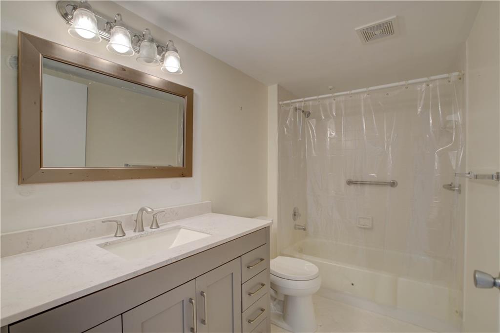 PLYMOUTH - Residential