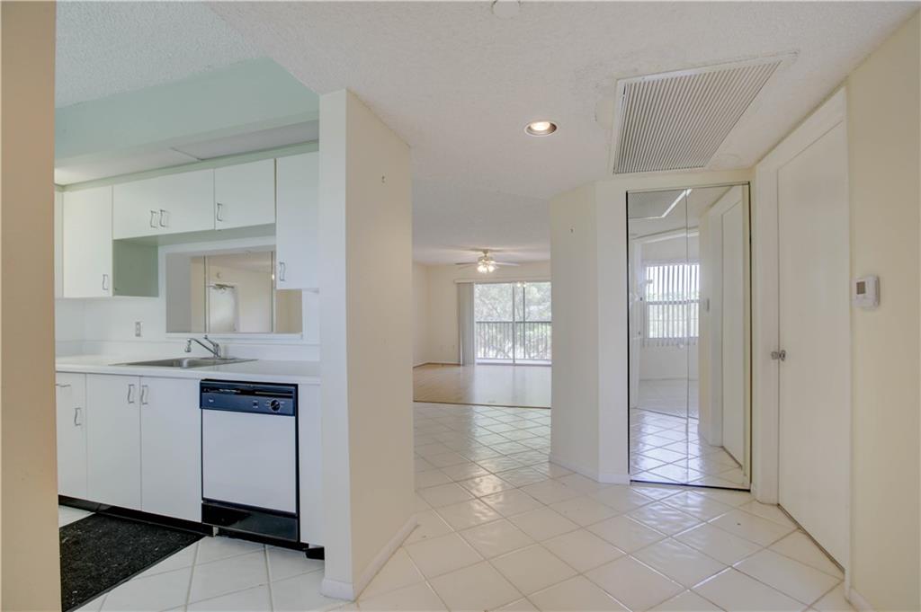 PLYMOUTH - Residential