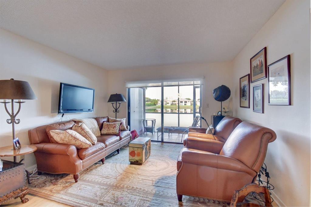 LAKES OF DELRAY - Residential