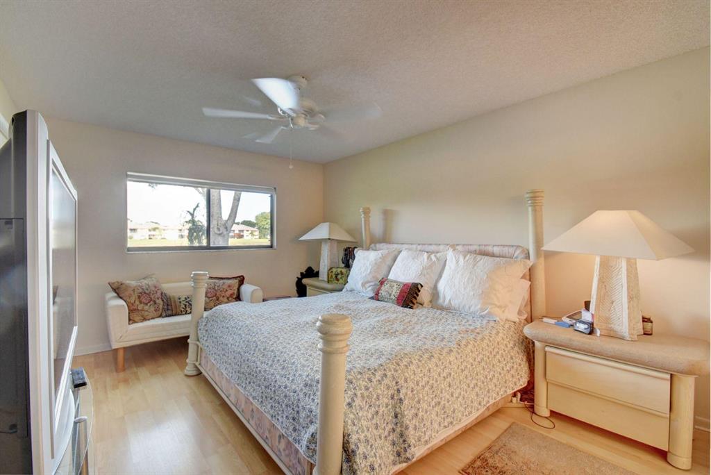 LAKES OF DELRAY - Residential