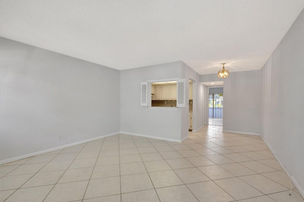 Photo of 398 Sheffield Q, West Palm Beach, FL 33417 (MLS # R11151332)