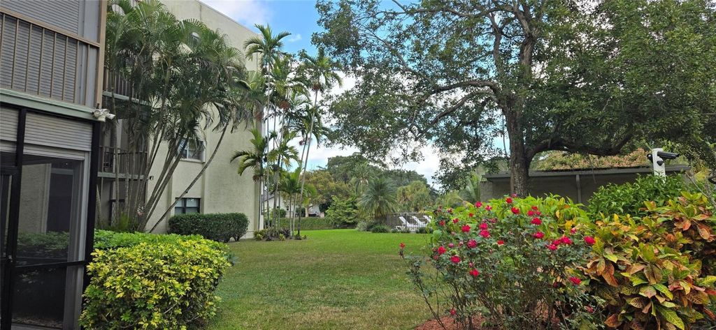 Photo of 8951 N New River Canal Road #1B, Plantation, FL 33324 (MLS # F10546816)