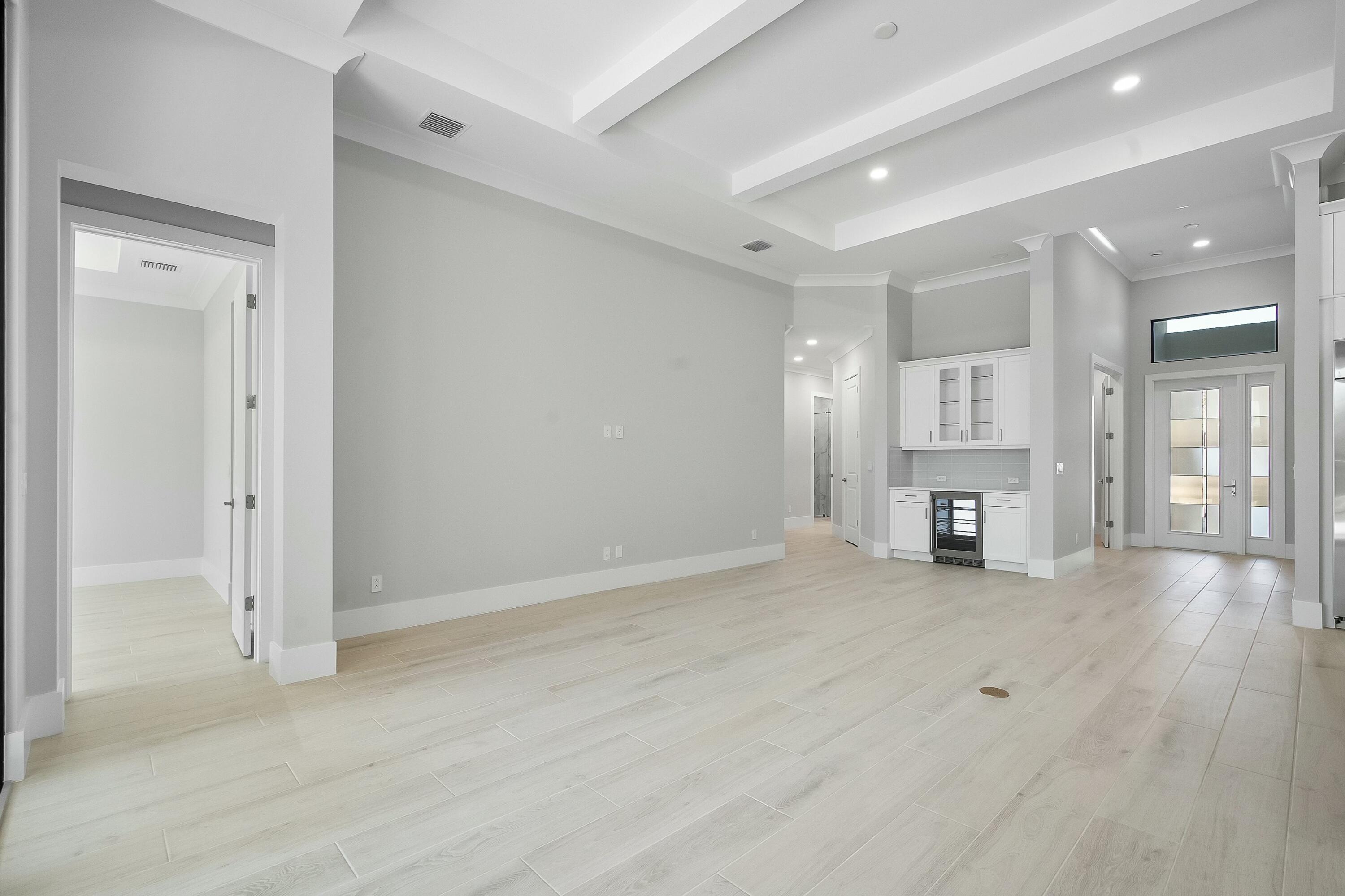 SEAGLASS P. D. - Residential