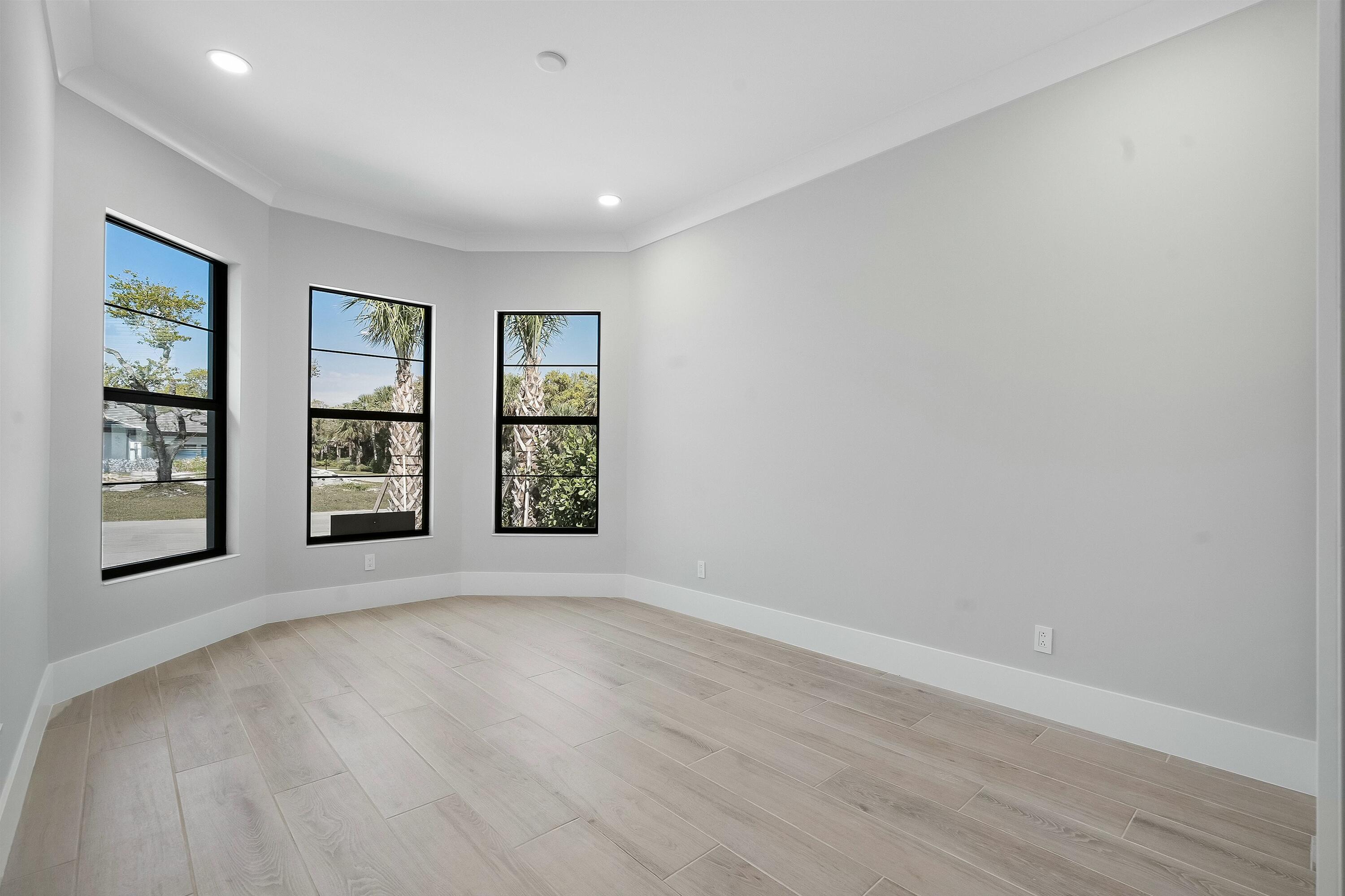 SEAGLASS P. D. - Residential