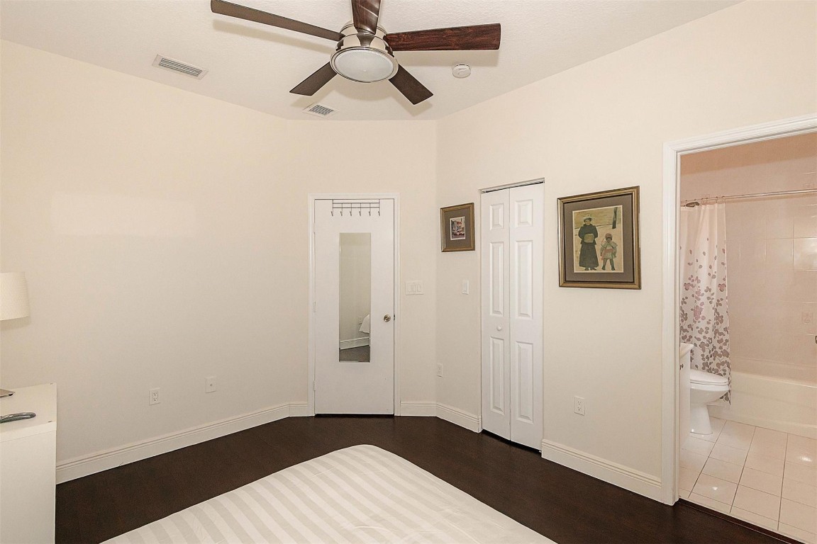 VILLAS AT HARBOR ISLES - Residential