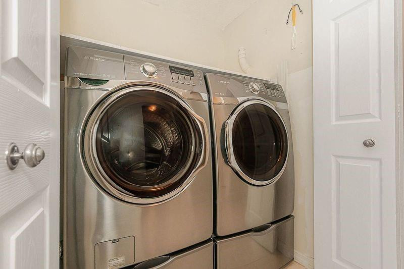 VILLAS AT HARBOR ISLES - Residential