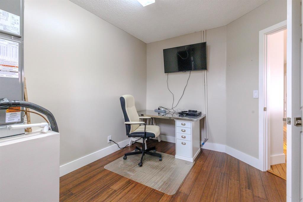 Embassy Lakes Ph II 141-4 - Residential Lease