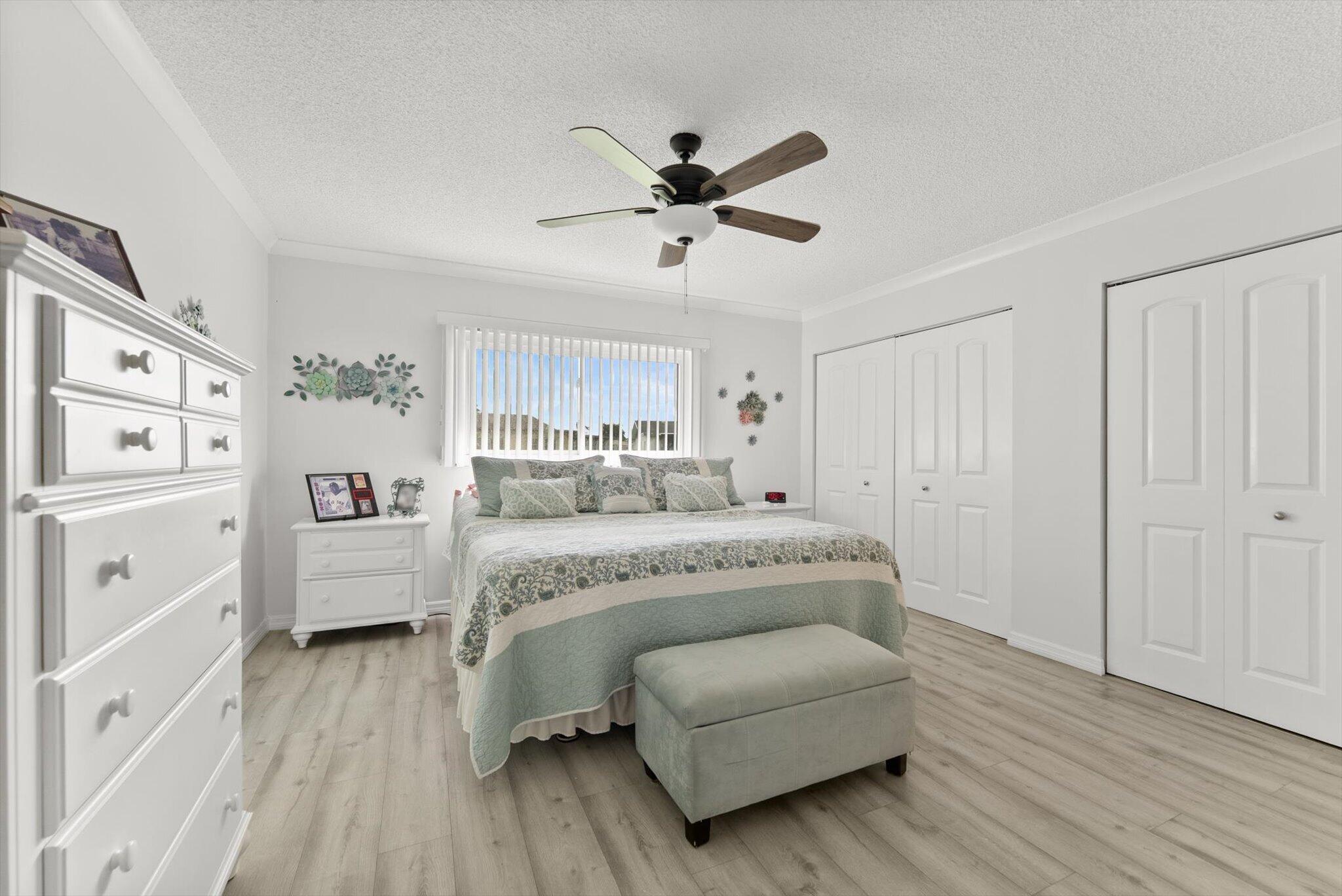 DELRAY VILLAS 4 - Residential