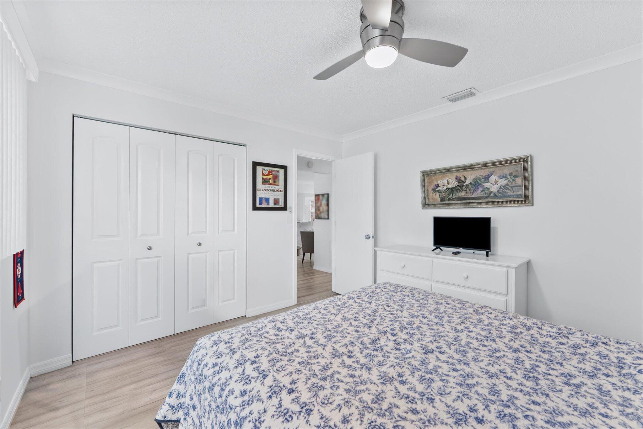 DELRAY VILLAS 4 - Residential