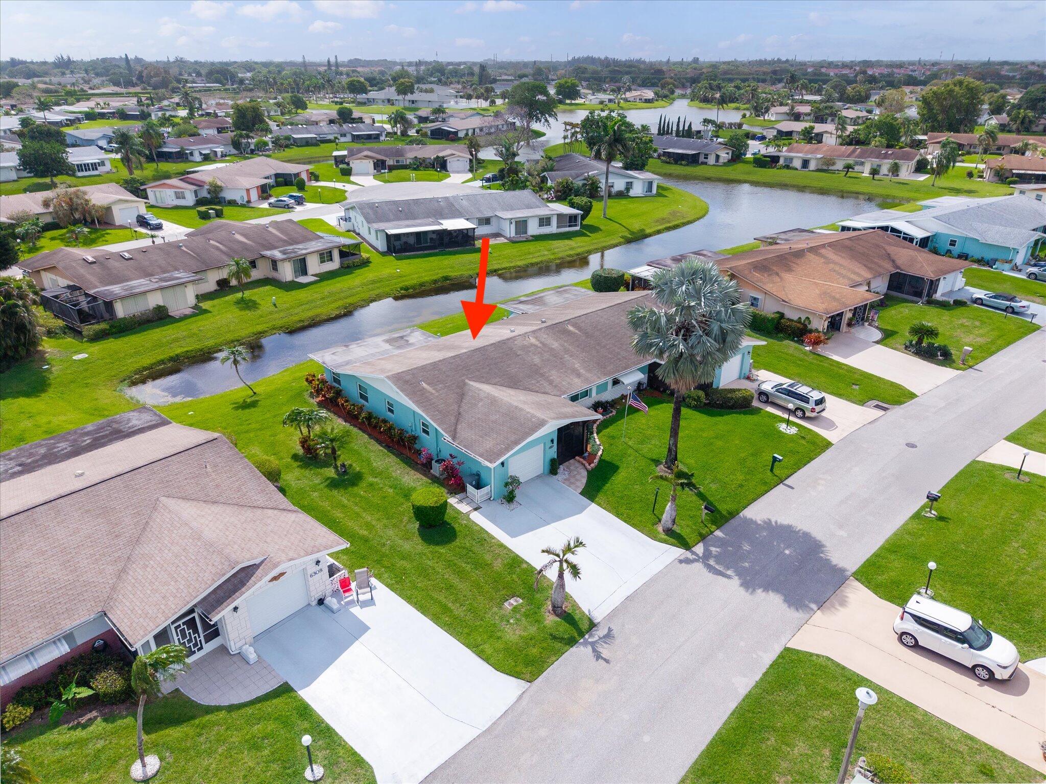 DELRAY VILLAS 4 - Residential