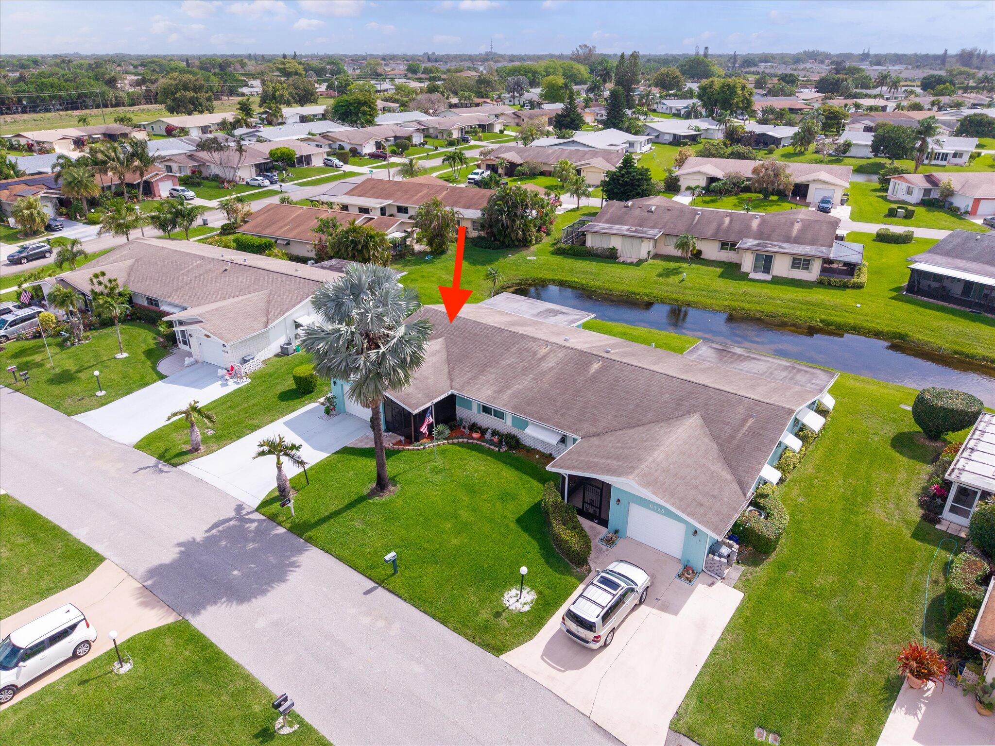 DELRAY VILLAS 4 - Residential