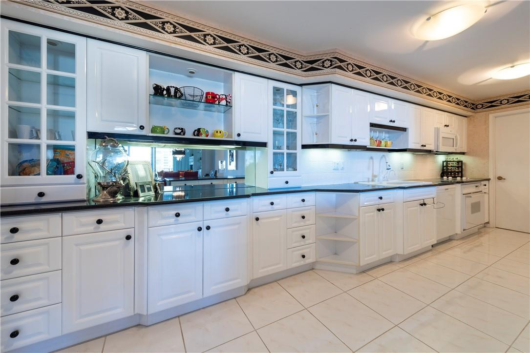 Americas On The Park Cond - Residential Lease