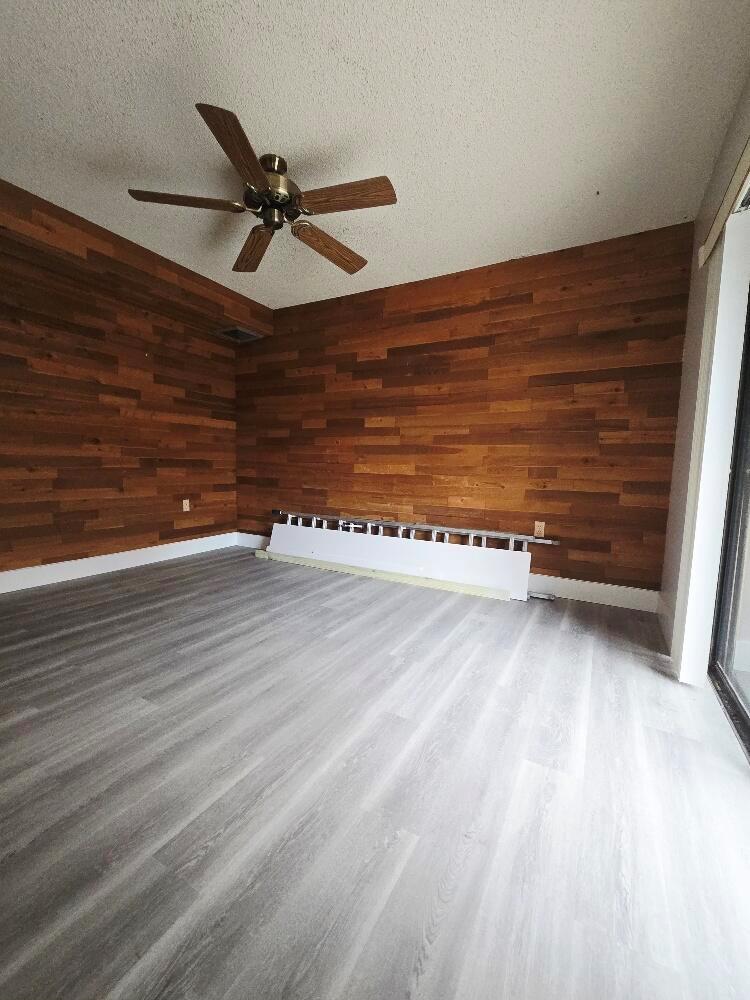 SHERWOOD LAKES - Residential