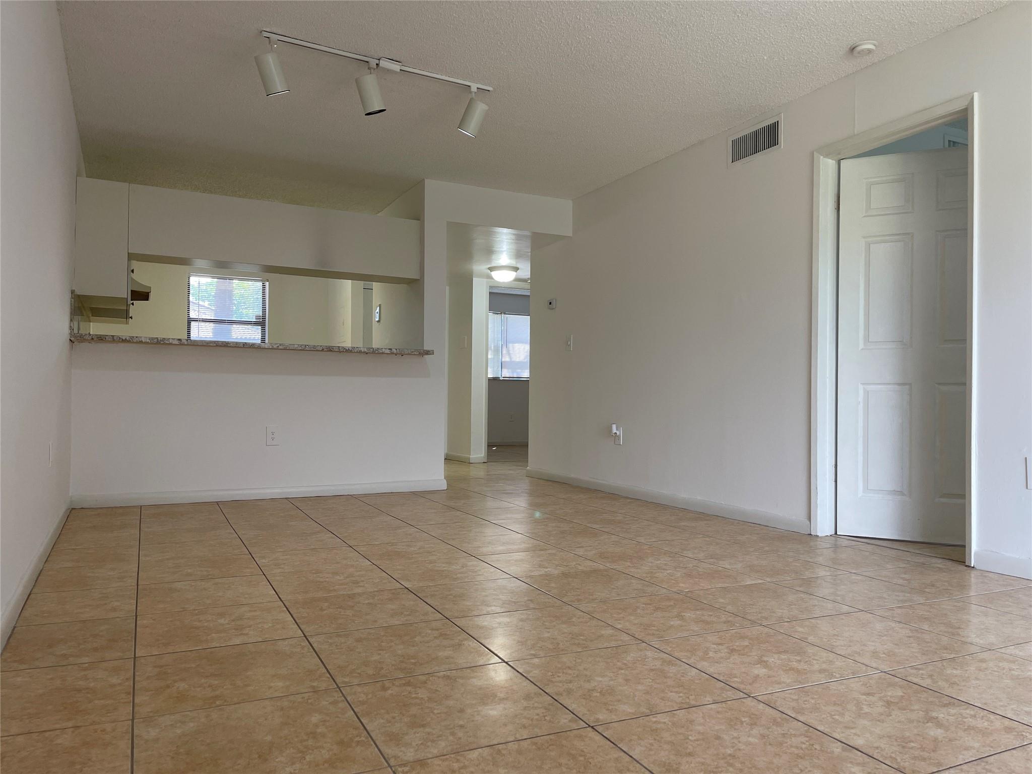 Villas De Venezia Condo - Residential Lease