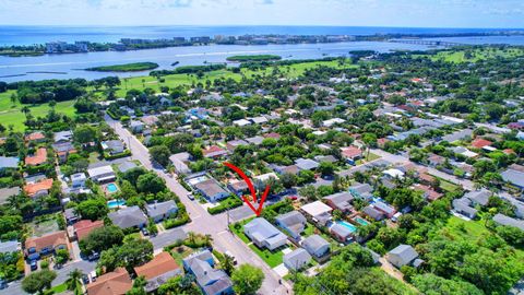 A home in Lake Worth Beach