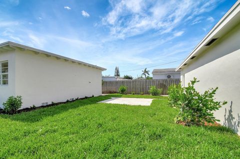 A home in Lake Worth Beach