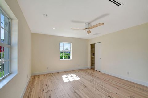 A home in Lake Worth Beach