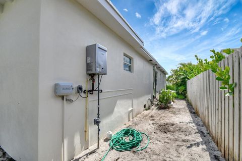 A home in Lake Worth Beach