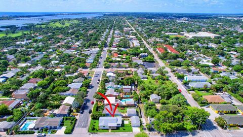 A home in Lake Worth Beach