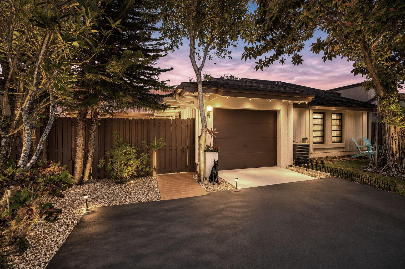 22602 Vistawood Way